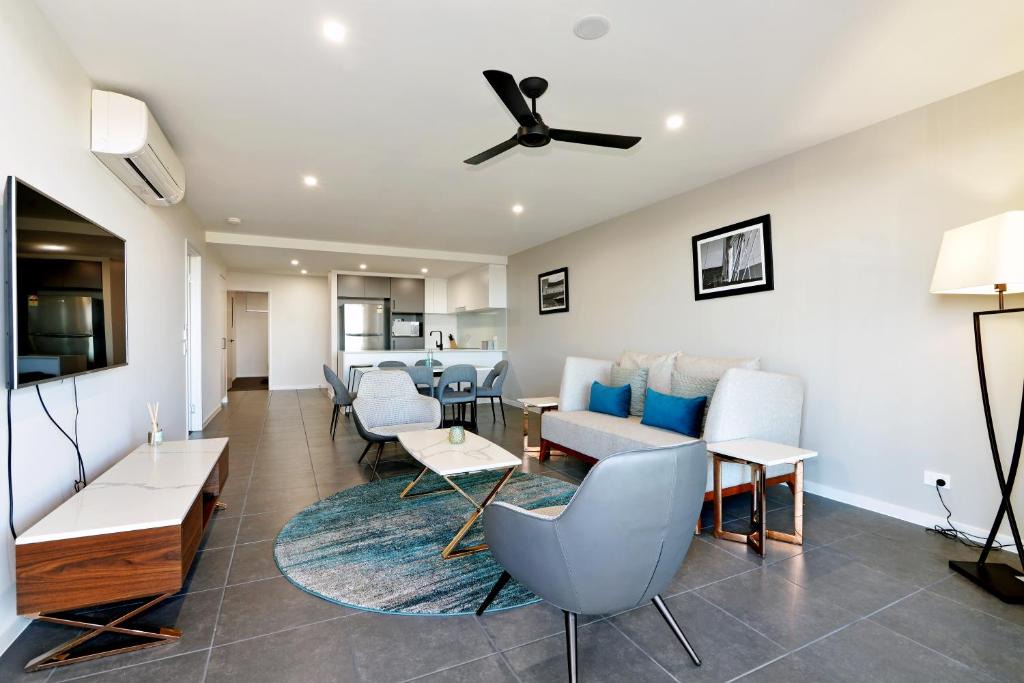 Buddina Apartment | Hedge Apartments by CLLIX