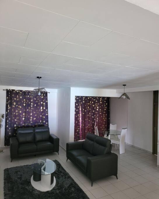 Cayenne Apartment | Hello Guyane, F3 Nº 7, Exceptionnel et Rare, 5 étoiles