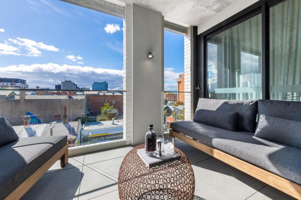 Collingwood Apartment | Hemingway Collingwood - Luxe Apartment
