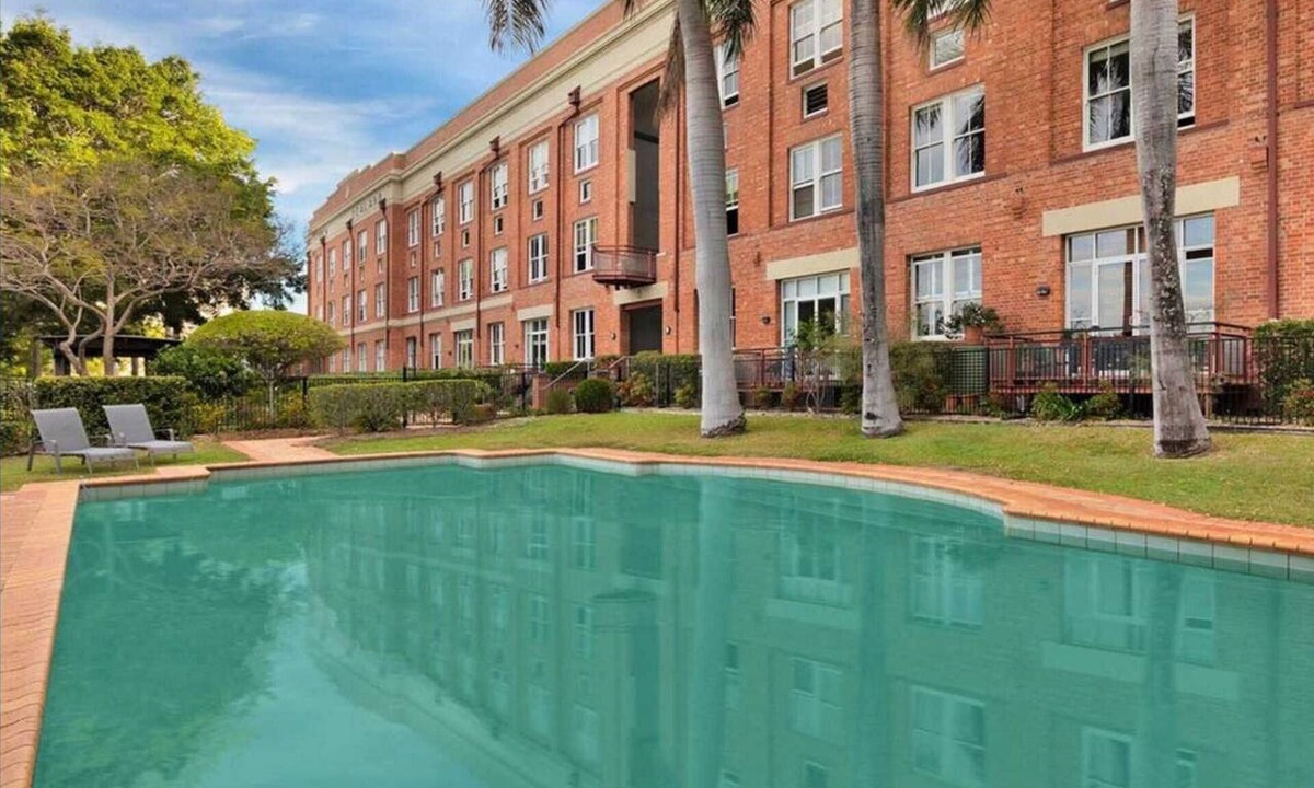 Teneriffe Condo | Heritage Woolstore Apartment | Teneriffe, Brisbane