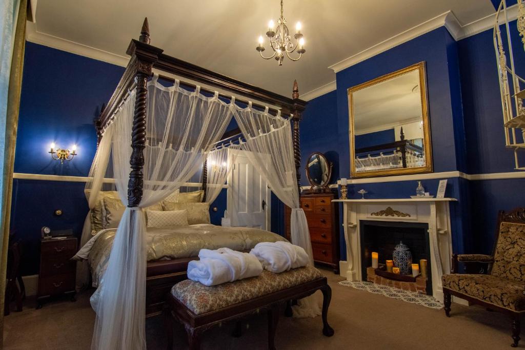 Cobden Bed & Breakfast | Heytesbury House