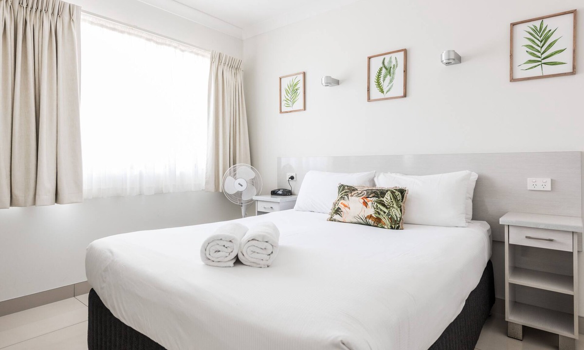 Byron Bay Hotel | Hibiscus Motel