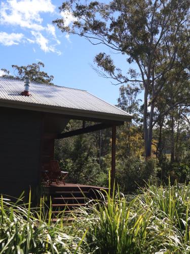 Mapleton Villa | Hideaway Falls - Evergreen Cottage