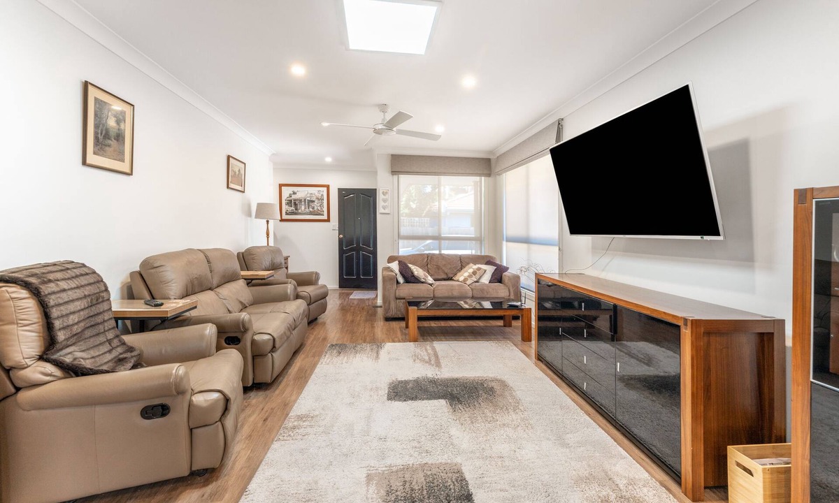 Highett House | Highett Charm - 3 Bedroom Unit