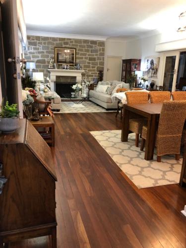 Greenmount Ski Chalet | Hills Manor House