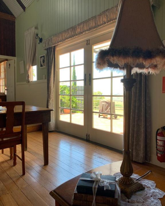 Corndale House | Hillview Cottages