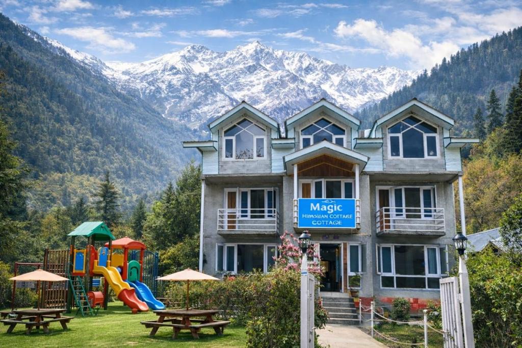 Laripora Hotel | Himalayan Cottages Pahalgam