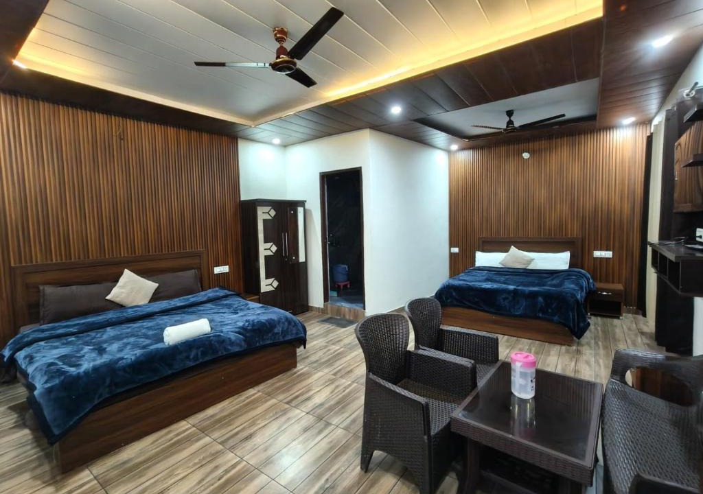 Kanatal House | HKS Orchards Stay
