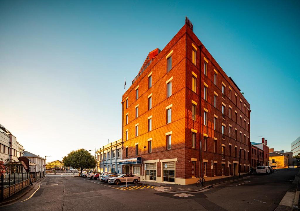 Sullivan's Cove Apartment | Hobart Waterfront Apartments