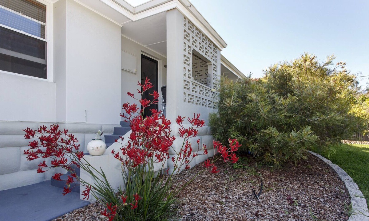 White Gum Valley Cottage | Home Again - 2 Bedroom Cottage