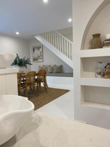 Toukley House | HOME ByCoastalRoad
