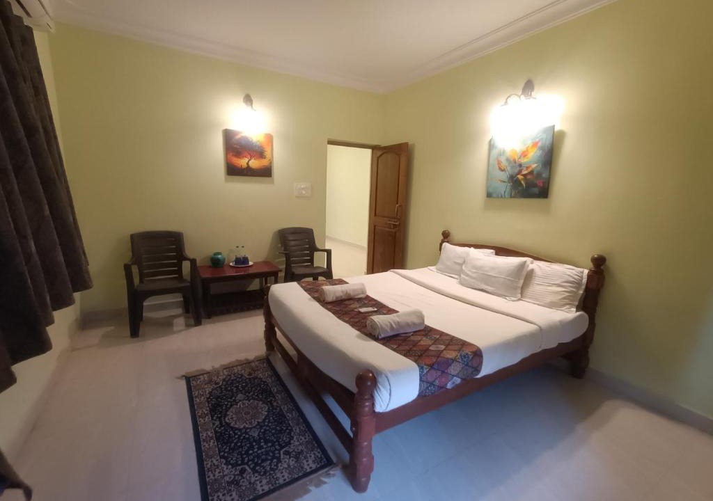 Arambol House | Home Dwarka
