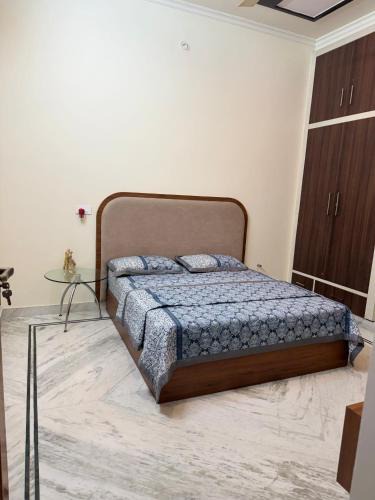 Rishikesh House | Homely Vibe Room with Ac & Wifi