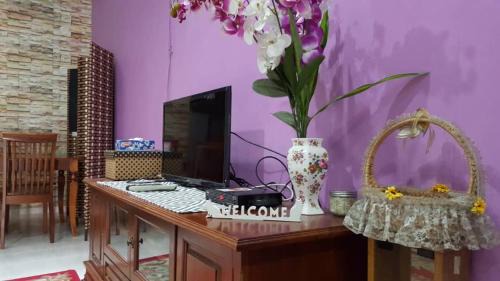 Ayer Keroh House | Homestay De MITC Melaka 8 to 10 pax