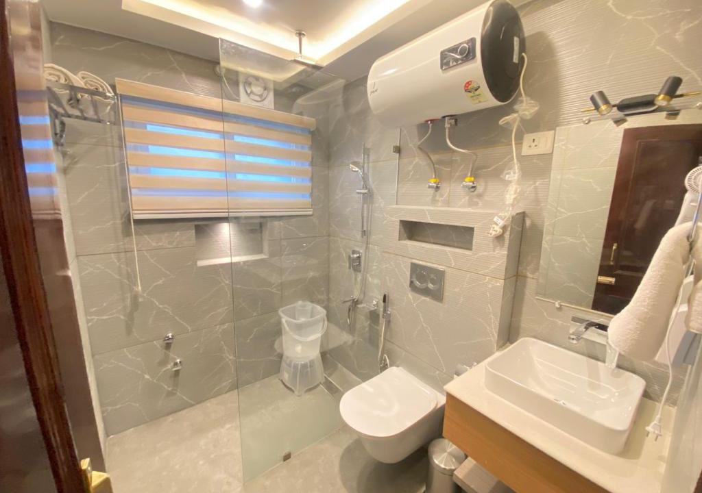 Laripora Bed & Breakfast | Hotel Abshar