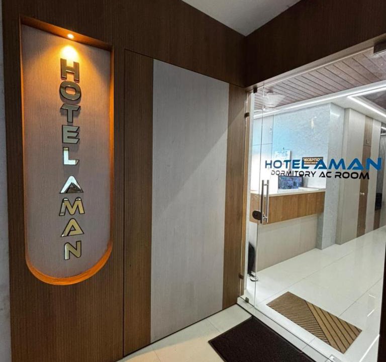 Jogeshwari East Hostel | Hotel Aman Dormitory