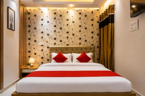 Udaipur Hotel | Hotel Amrapali Udaipur