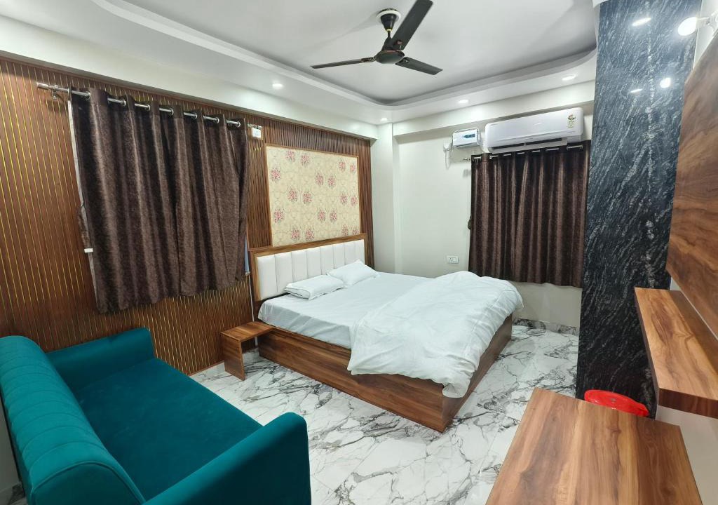 Danapur Hotel | Hotel Blue Neck