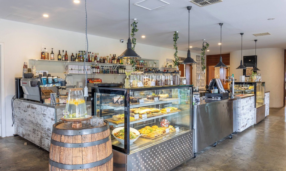 Rockingham Hotel | Hotel Clipper