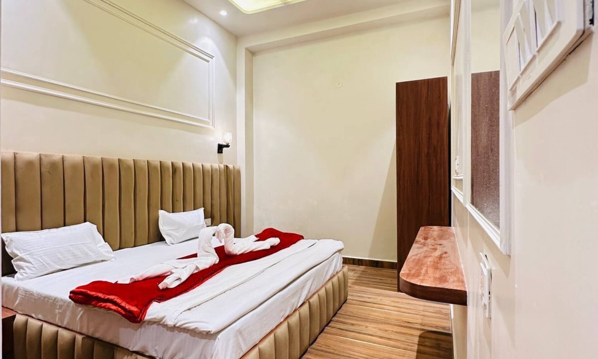 Amritsar Hotel | hotel cloud 9