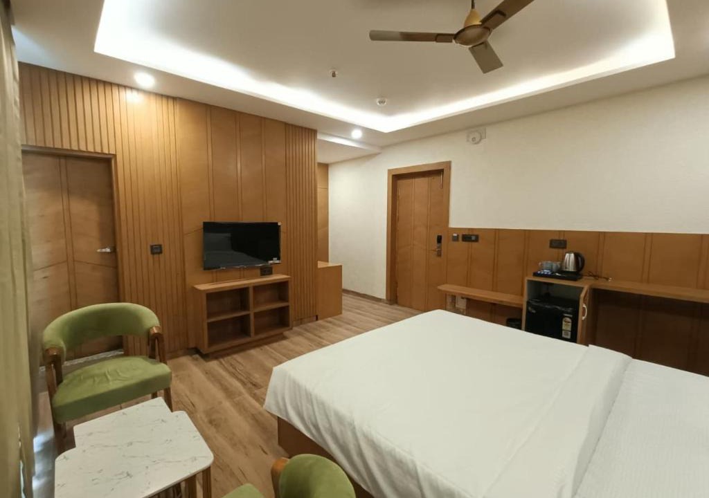 Baddi Hotel | Hotel Green Olive