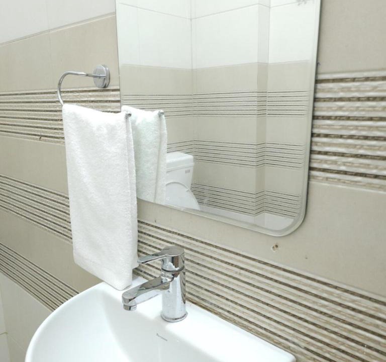 Varanasi Hotel | Hotel Kashi Remark Suites By G K Group