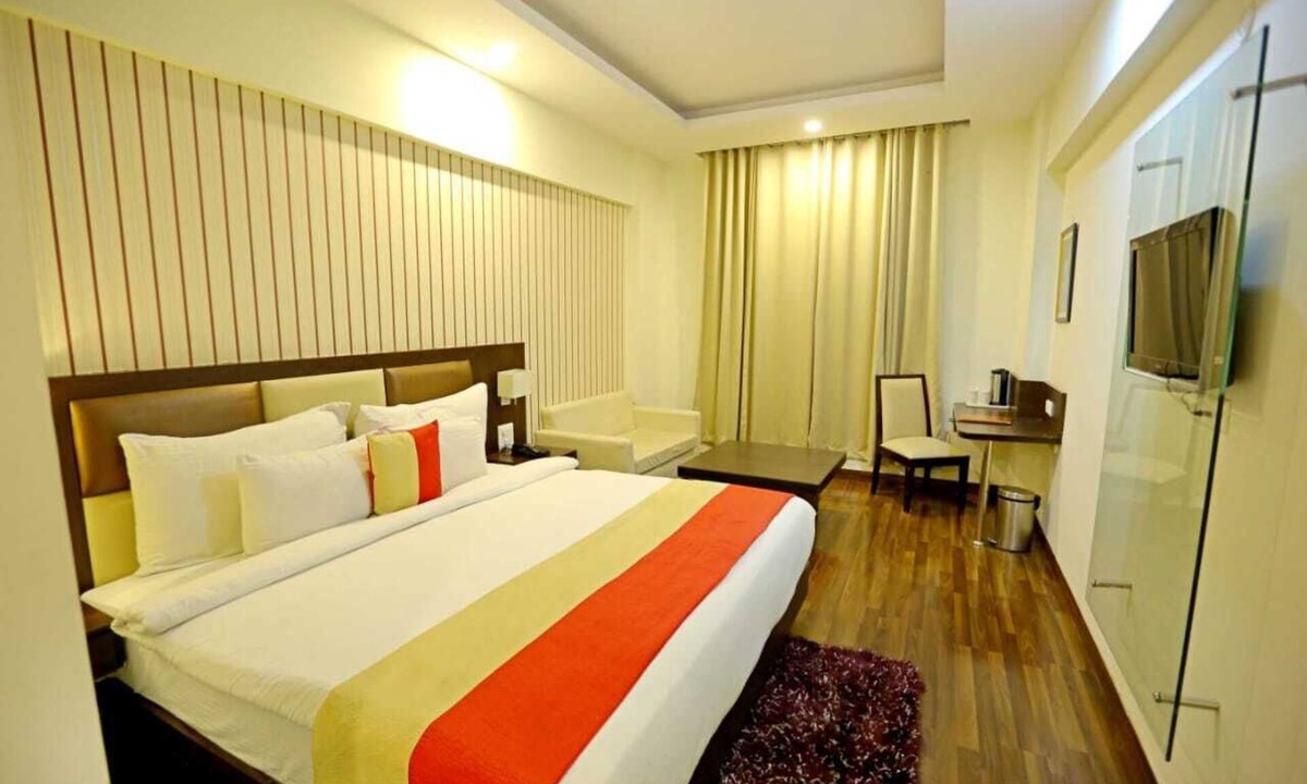 Mayapur Hotel | HOTEL MADHUBAN