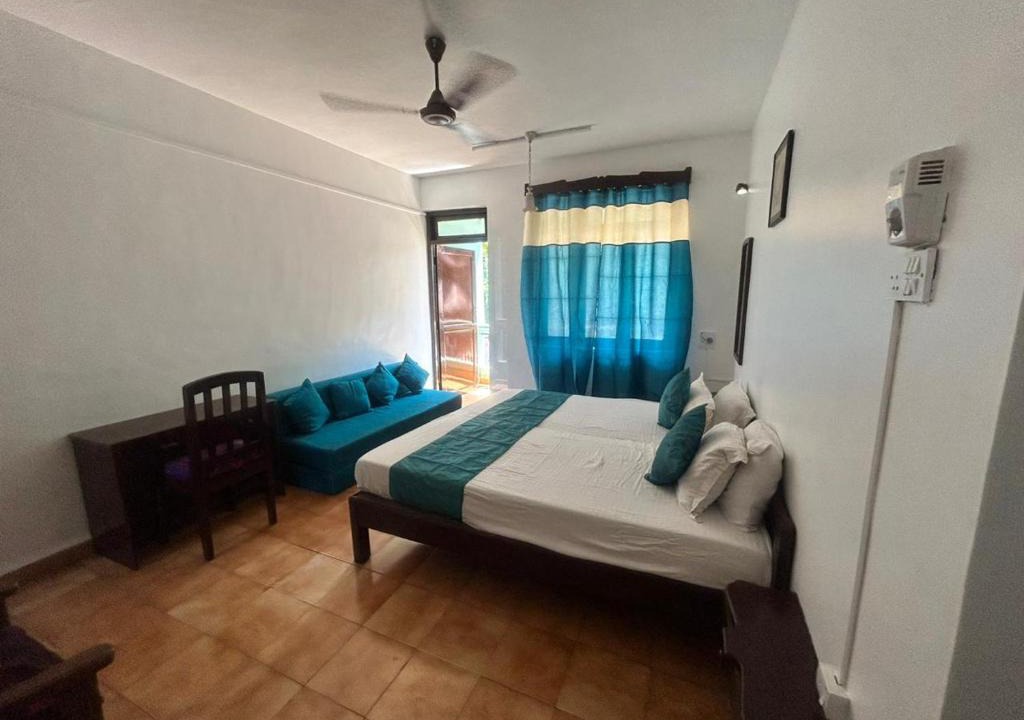 Baga Hotel | Hotel Marry Beach Side