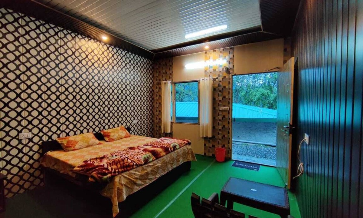 Sitapur Hostel | Hotel Maya Residency