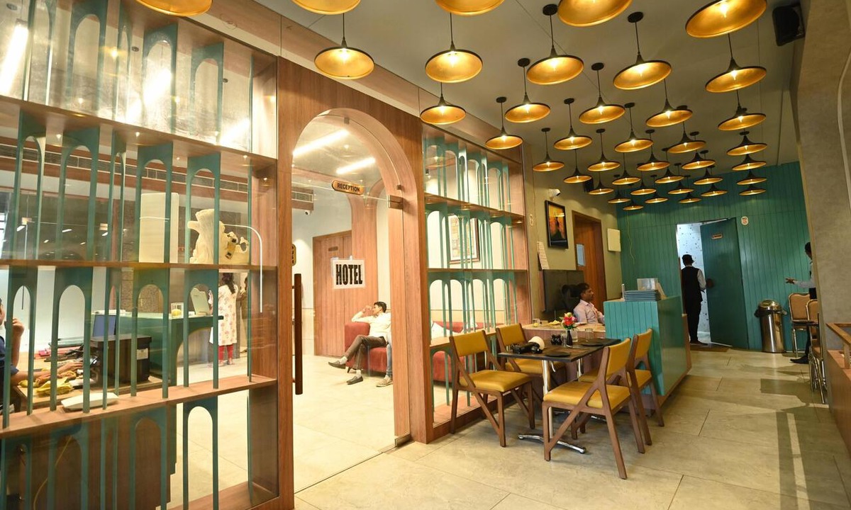 Bhinmal Hotel | Hotel Minaxi Palace