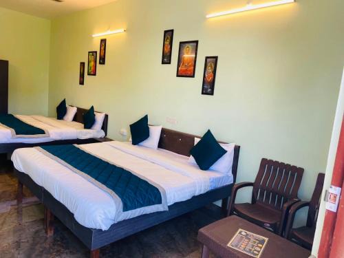 Indore Hotel | Hotel MR10