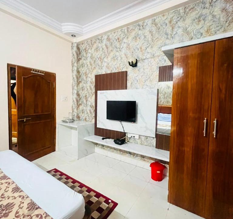Seoni Hotel | Hotel Natraj Palace