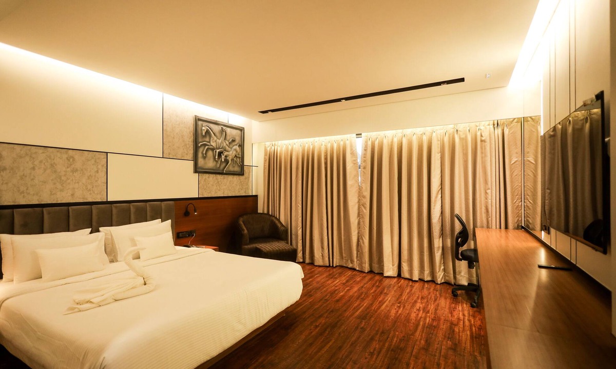 Agartala Hotel | HOTEL NOAH SPIRE