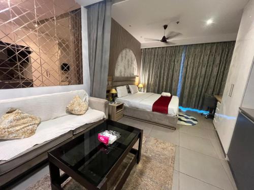 Noida Hotel | Hotel Nova Suites - Luxurious Stay In Noida