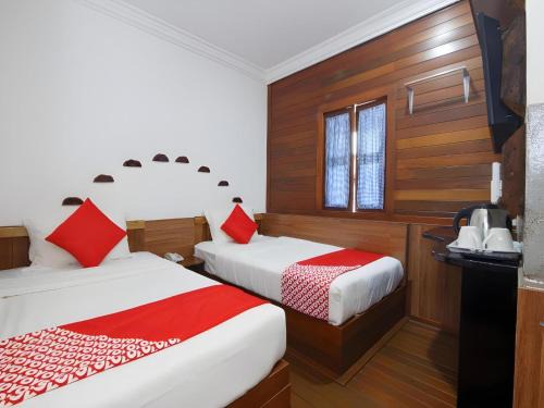 Kampung Air Hotel | Hotel O Five 2