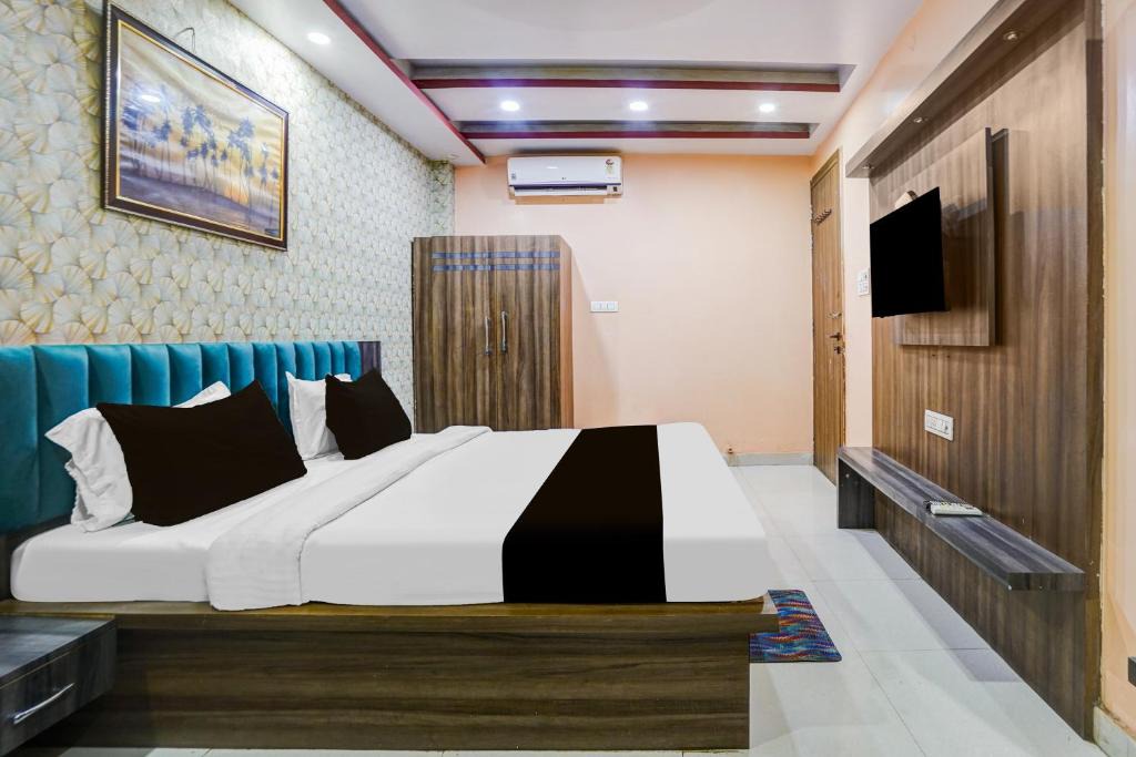 Allahabad Hotel | Hotel O Rameshwar Inn