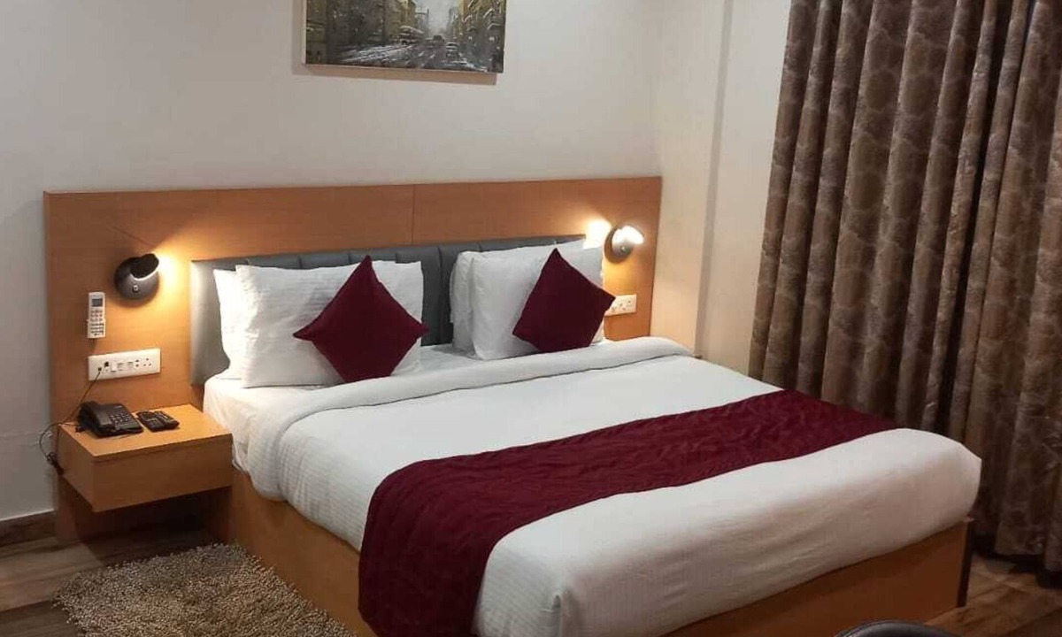 Purnia Hotel | Hotel Park Square