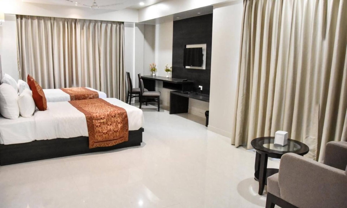 Bahraich Hotel | Hotel Platinum Shravasti