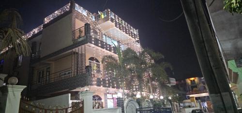 Sarnath House | Hotel Pratimalay