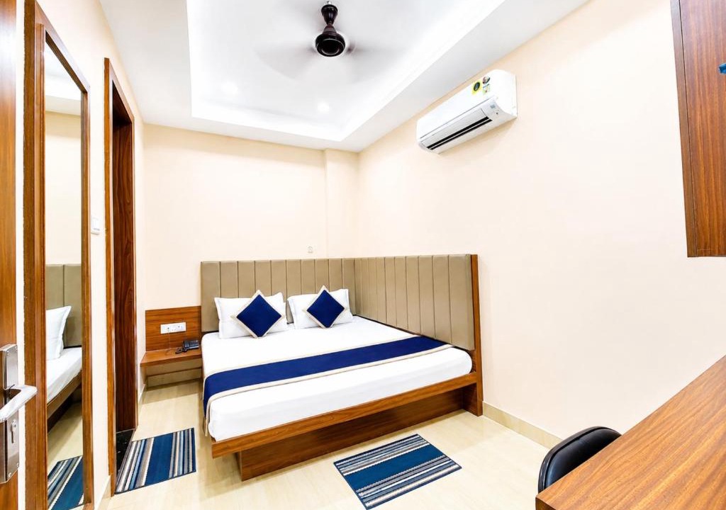 Varanasi Hotel | Hotel Raj Resort