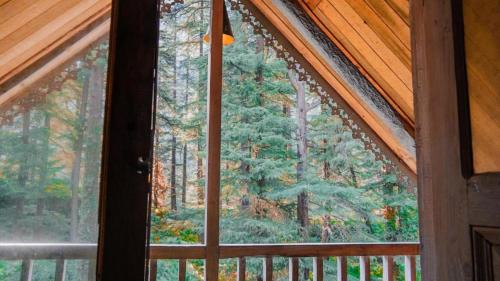 Dalhousie Hotel | Hotel Redchilli