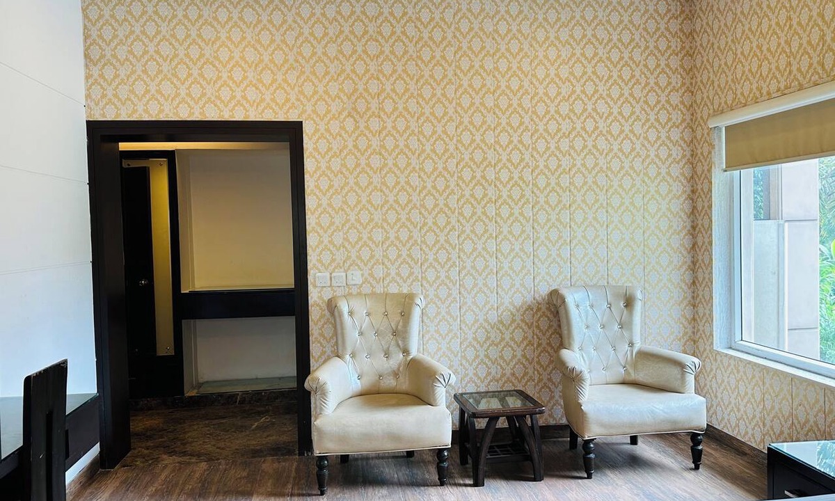 Haldwani Hotel | Hotel Riya Palace