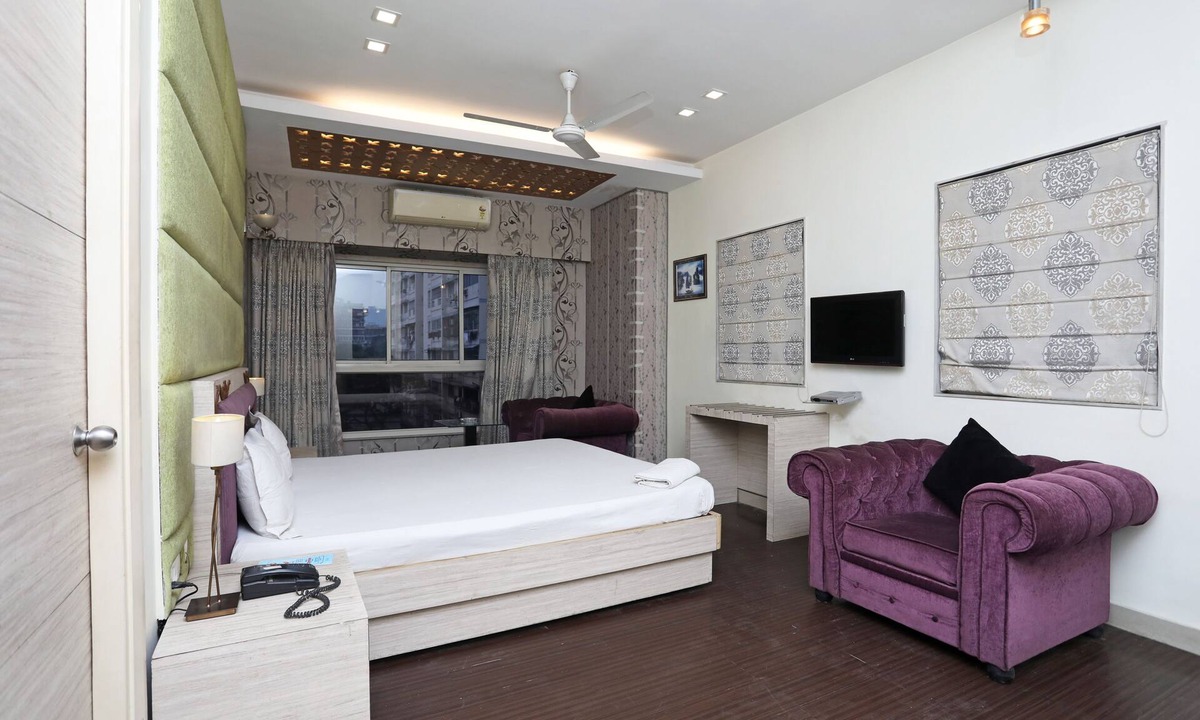 Park Street Hotel | Hotel Rushabh Home