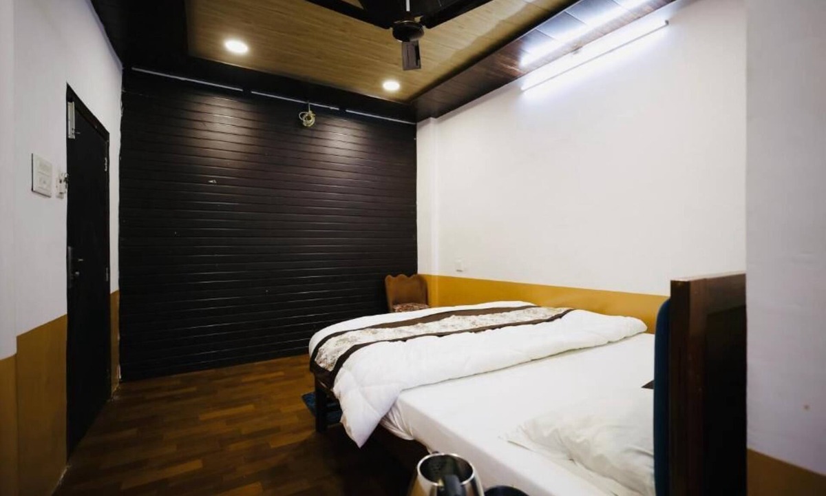 Bikaner Hotel | Hotel Shivika