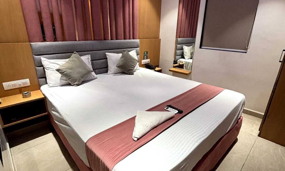 Sagar Hotel | Hotel Singh Empire