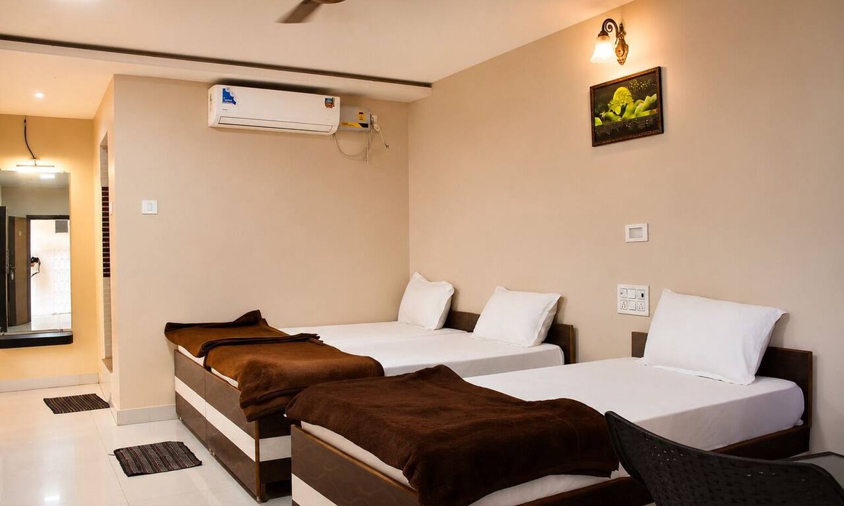 Semiliguda Hotel | Hotel Sri Ram