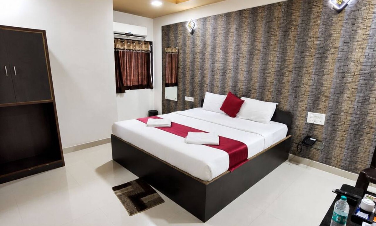 Somnath Hotel | Hotel Sukh Sagar