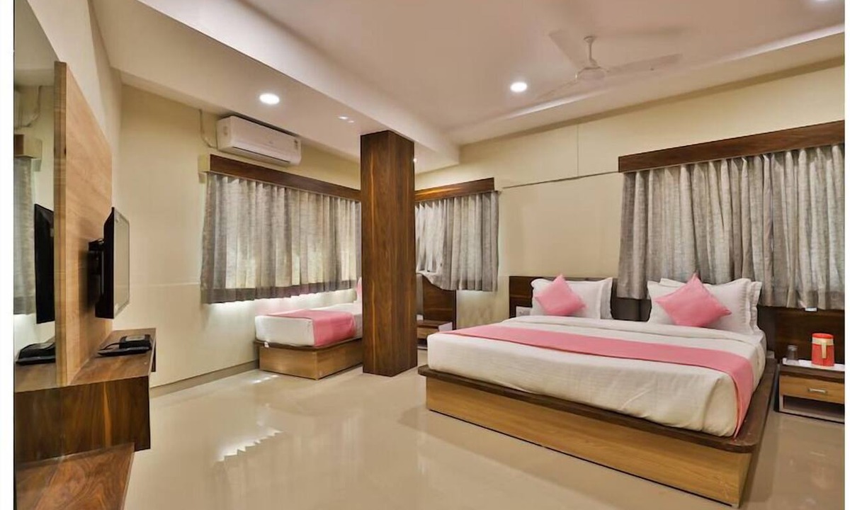 Maninagar Hotel | Hotel sunsarovar