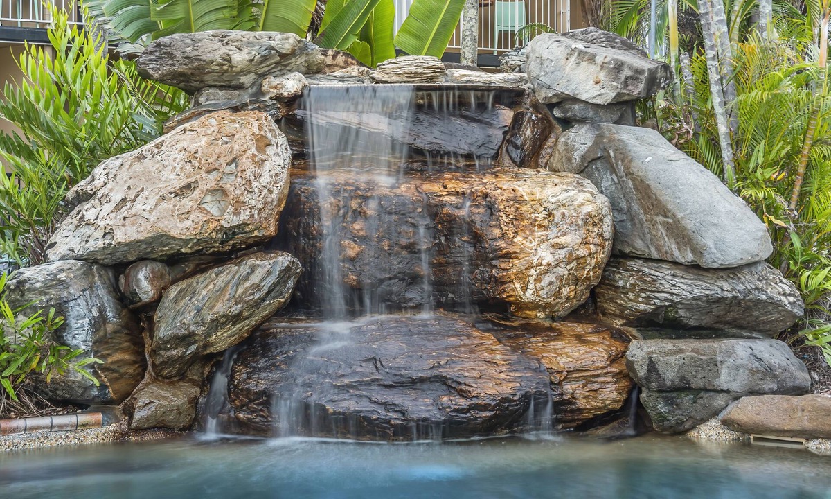 Cairns North Hotel | Hotel Tropiq