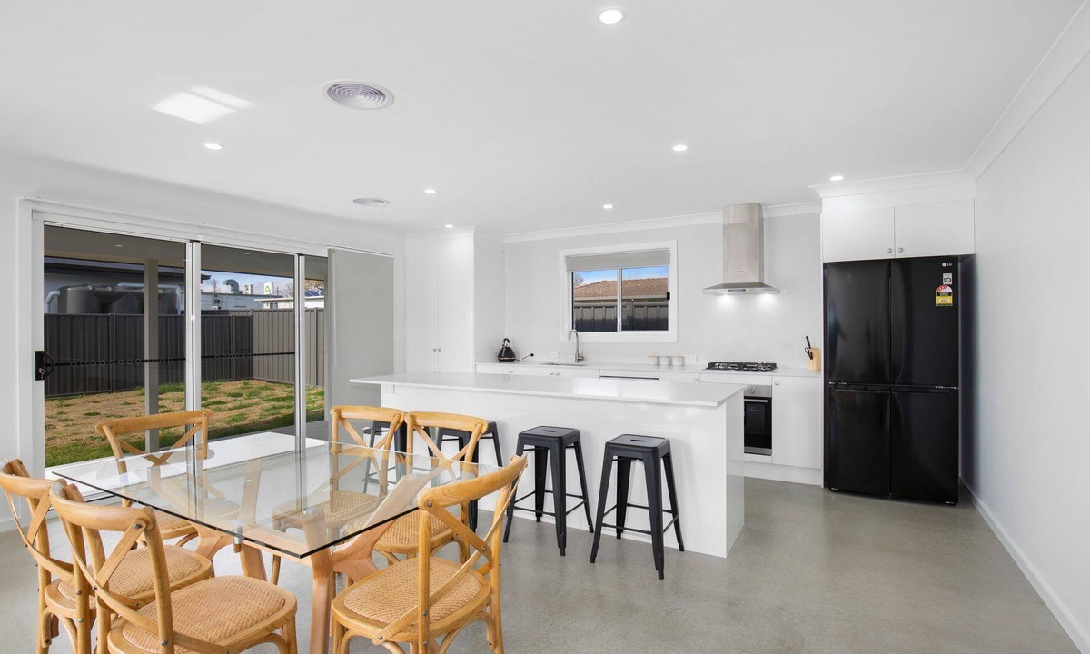 Uralla Apartment | Hunter Place Apartment 2